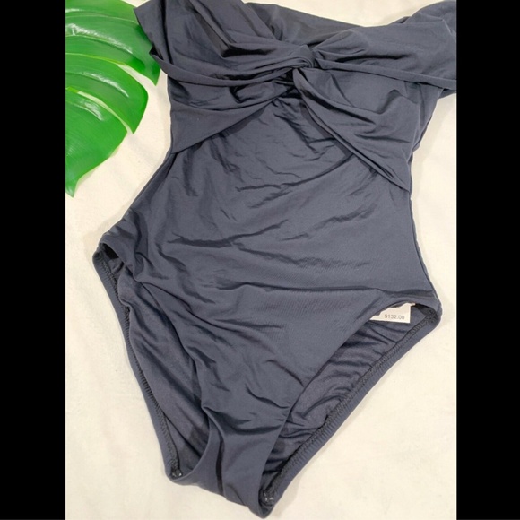 NEW $132 Trina Turk Off the Shoulder One-Piece Swimsuit‎ Black [SZ 2 ] - Picture 4 of 8